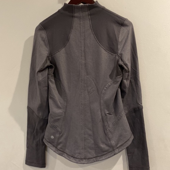 Lululemon Forme Jacket - Picture 7 of 9